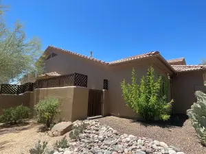 painting contractor Scottsdale before and after photo 1689863960510_8-Jun_21,_2023_18-56-22-mTQv