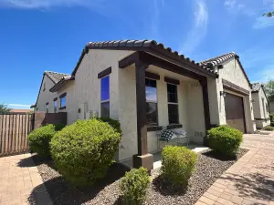 painting contractor Scottsdale before and after photo 1689866133360_5-Jun_09,_2023_18-01-49-XrmL
